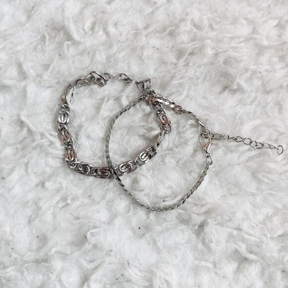 h&m silver textured chain bracelet set - Picture 4 of 6